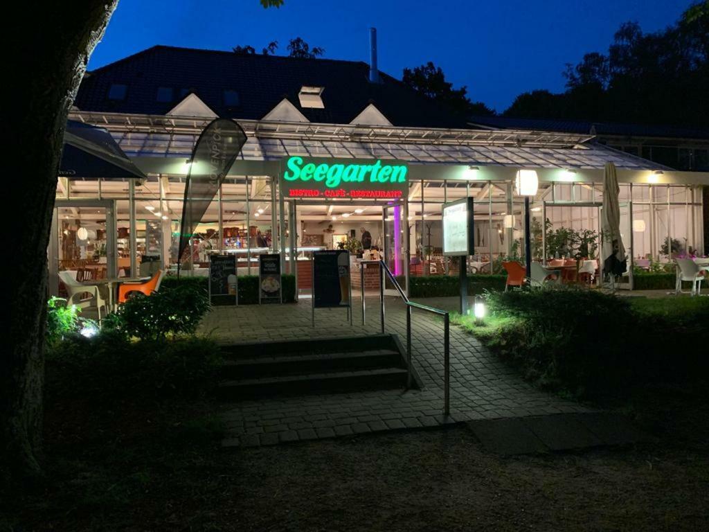 Hotel Seegarten Gmbh Barmstedt Εξωτερικό φωτογραφία